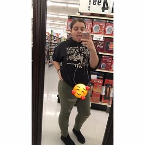 Meet your Posher, Xaviah